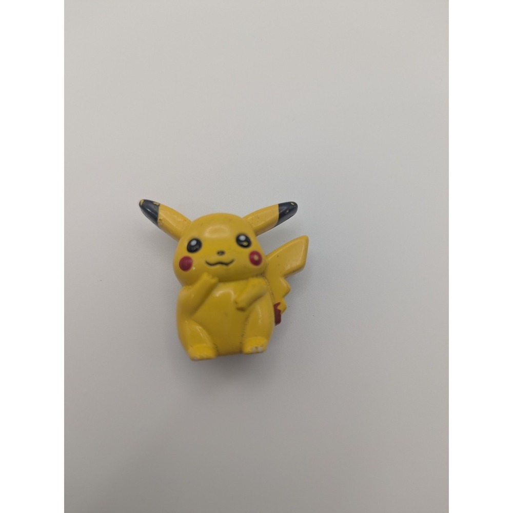 1999 Nintendo Pikachu Pokémon Clip
